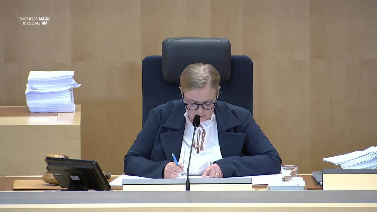 Stillbild från Beslut, Beslut: Cykelfrågor