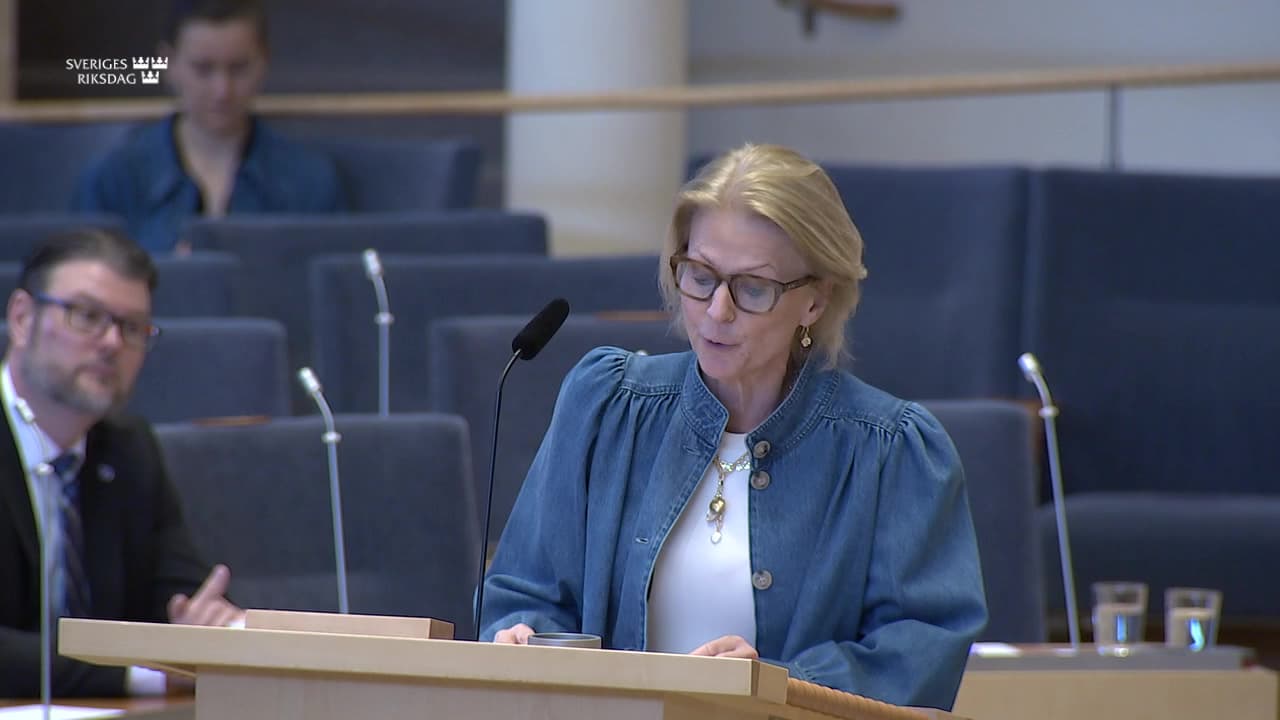 Stillbild från Interpellationsdebatt, Regeringens ekonomiska prioriteringar 