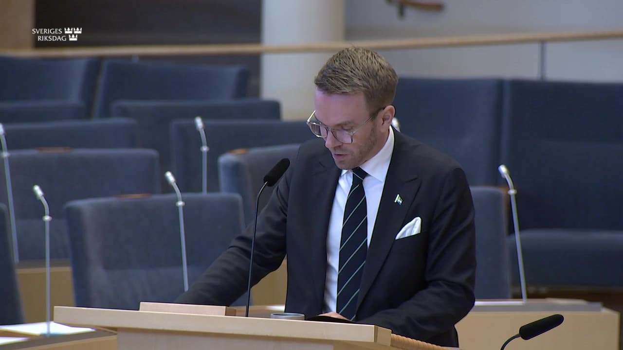 Stillbild från Interpellationsdebatt, Färdtjänst och regeringens fortsatta beredning av Trafikanalys förslag