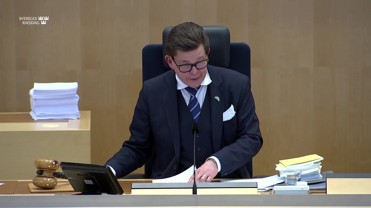 Stillbild från Beslut, Beslut: Barn och unga inom socialtjänsten