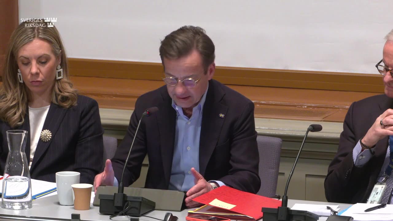 Stillbild från Öppet sammanträde, Öppet sammanträde i EU-nämnden