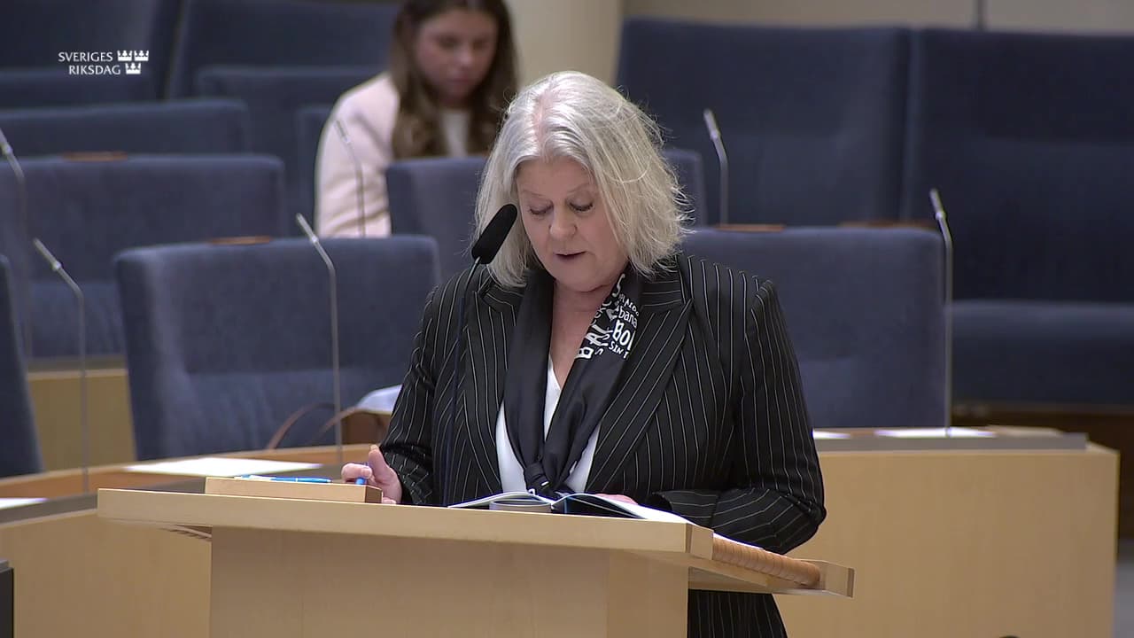 Stillbild från Interpellationsdebatt, Rätten till LSS-insatser 