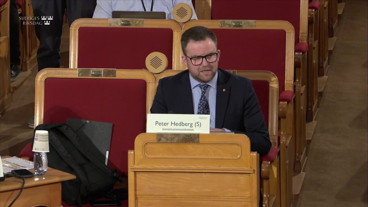 Stillbild från Öppen utfrågning, KU-utfrågning med statsminister Ulf Kristersson (M)