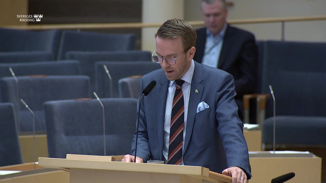 Stillbild från Interpellationsdebatt, Beredskapsflygplats Scandinavian Mountain Airport