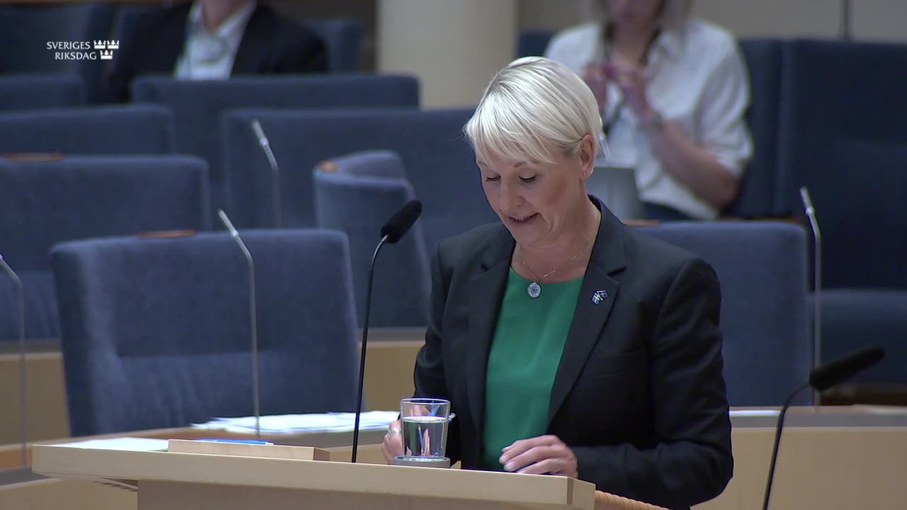 Stillbild från Interpellationsdebatt, Åtgärder mot missförhållanden i vinstdriven äldreomsorg