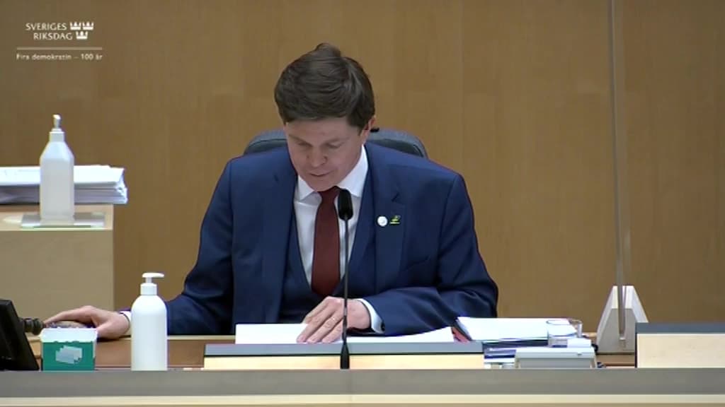 Stillbild från Beslut, Beslut: Utgiftsområde 27 Avgiften till Europeiska unionen
