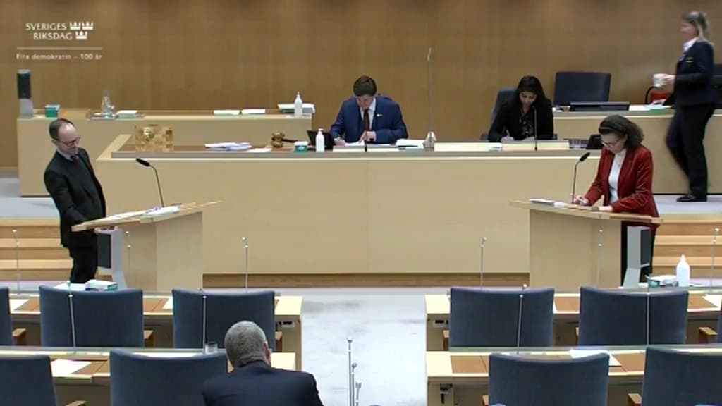 Stillbild från Interpellationsdebatt, Fortsättningen för Bromma flygplats