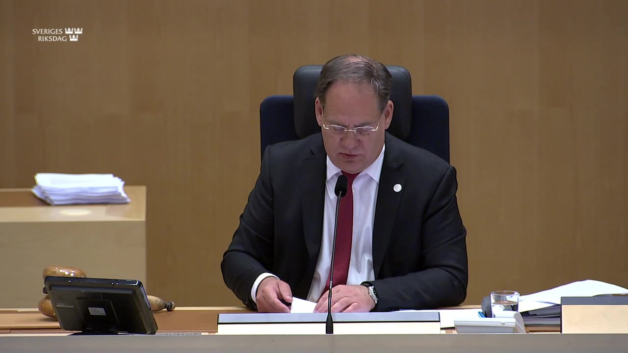 Stillbild från Beslut, Beslut: Interoperabilitet vid datadelning inom den offentliga förvaltningen