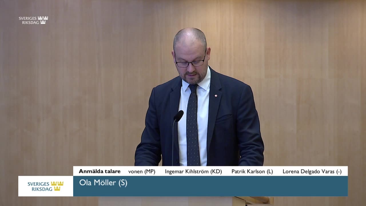 Stillbild från Debatt om förslag, Skärpta regler om uppsikt och förvar