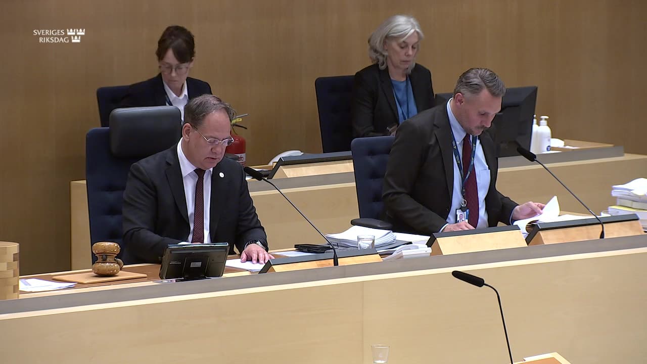 Stillbild från Beslut, Beslut: Ändamålsenliga säkerhets- och strålskyddskrav för utvinning och bearbetning av kärnämnen