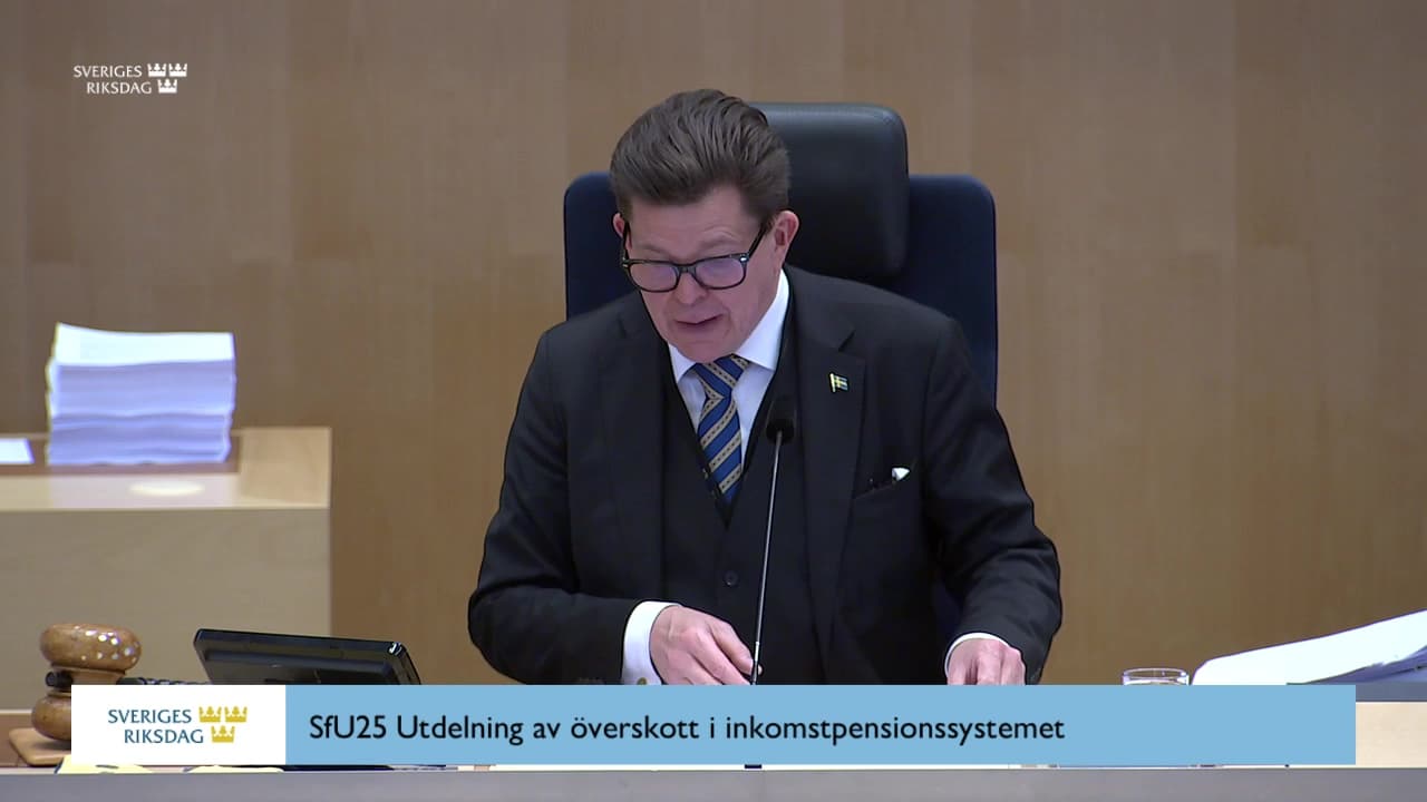 Stillbild från Beslut, Beslut: Utdelning av överskott i inkomstpensionssystemet