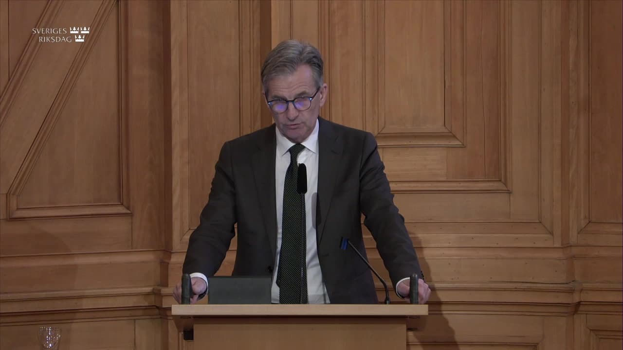 Stillbild från Öppet sammanträde, Finansutskottets öppna utfrågning om finansiell stabilitet