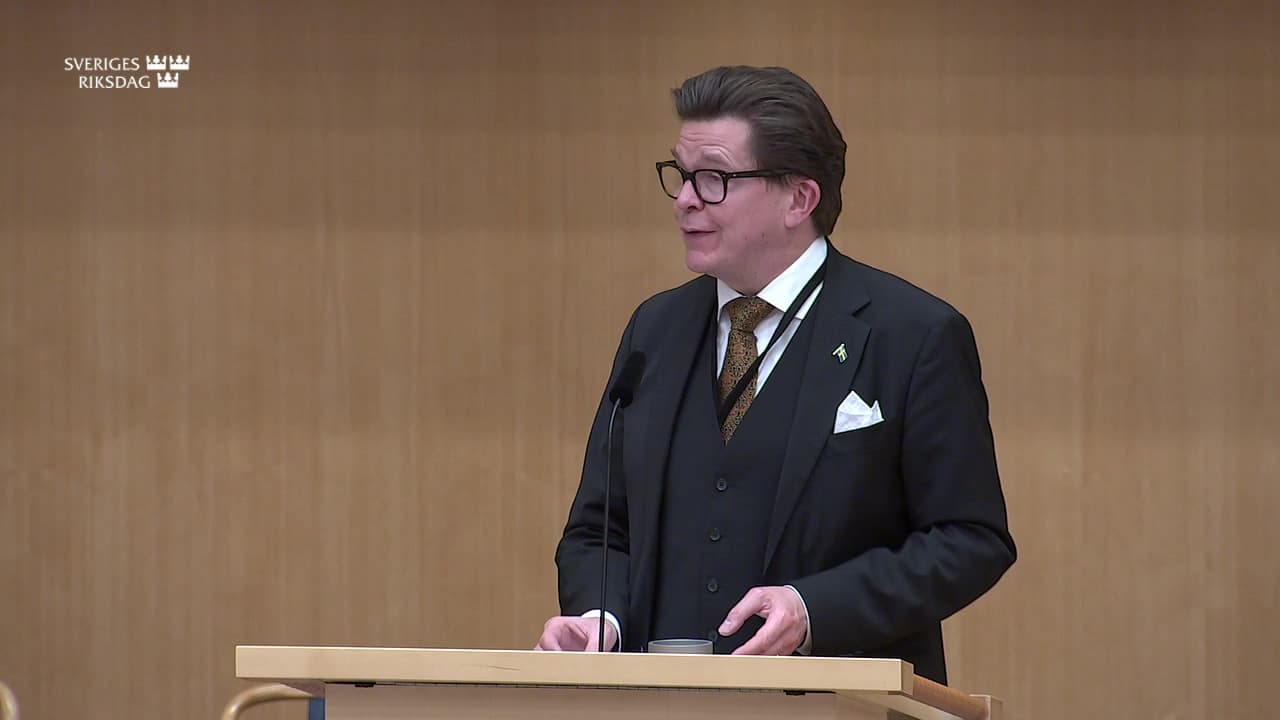 Stillbild från Övrigt kammaren, Anförande av talmannen