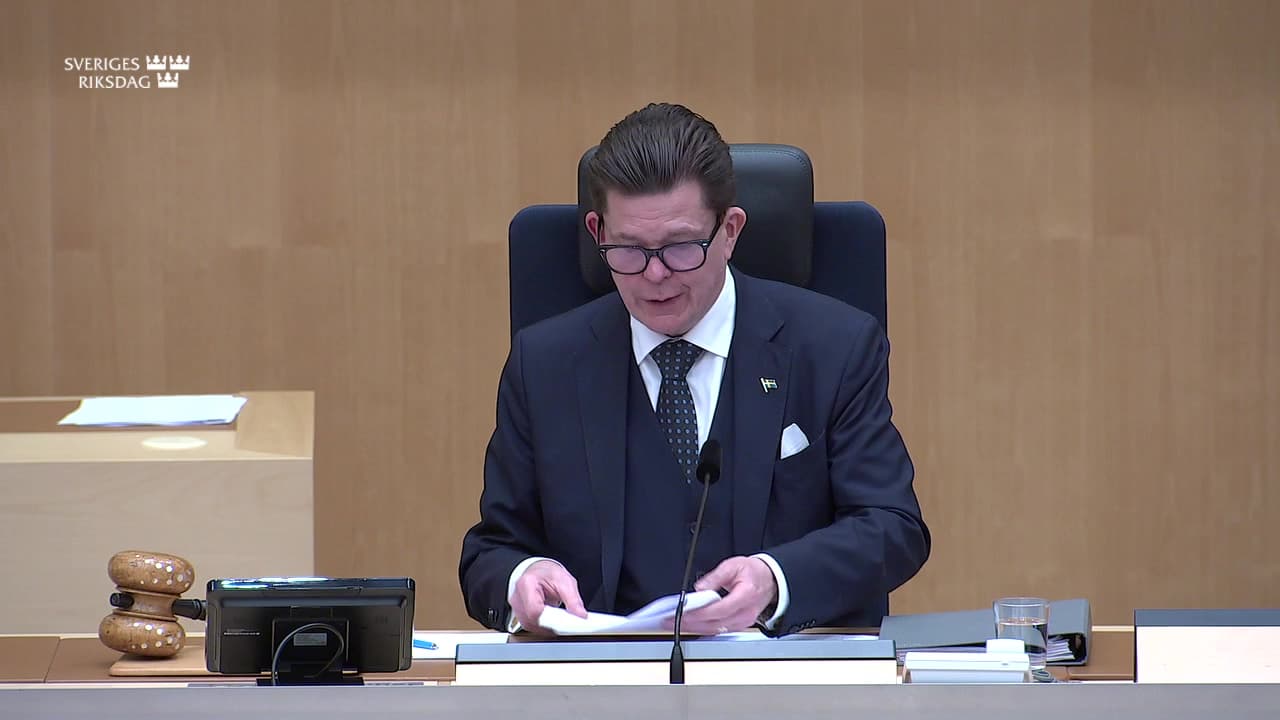 Stillbild från Val, Val till sex riksdagsorgan