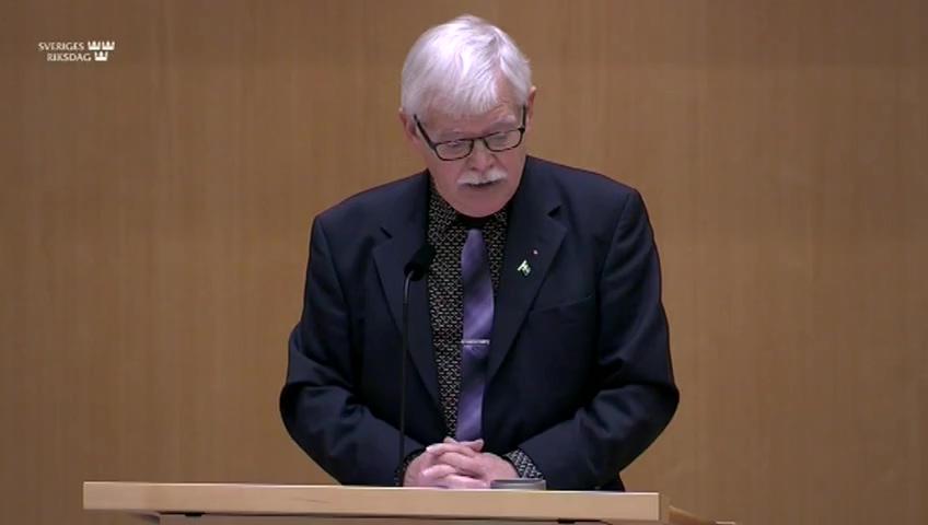 Stillbild från Debatt om förslag, Avgiftsfritt pneumokockvaccin för vissa grupper