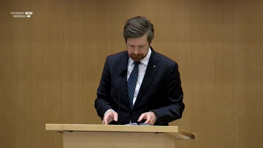 Stillbild från Debatt om förslag, Åtgärder till skydd för Sveriges säkerhet vid överlåtelser av säkerhetskänslig verksamhet