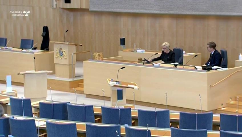 Stillbild från Debatt om förslag, Ändrade regler för taxering av lantbruksenheter och för automatiserat beslutsfattande vid fastighetstaxeringen