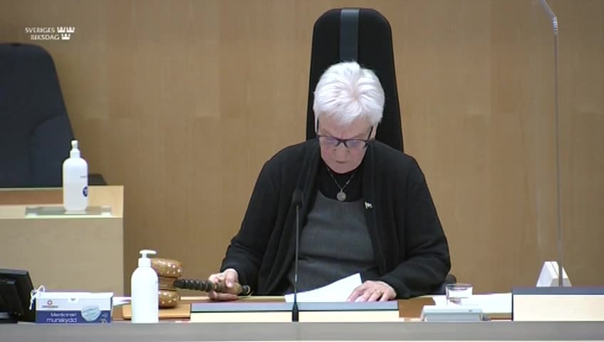 Stillbild från Beslut, Beslut