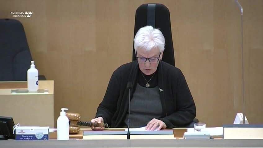 Stillbild från Beslut, Beslut