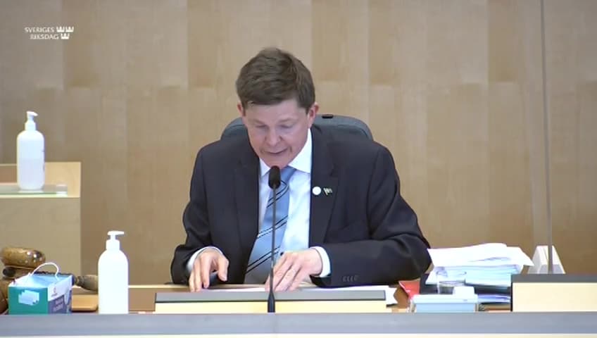 Stillbild från Beslut, Beslut