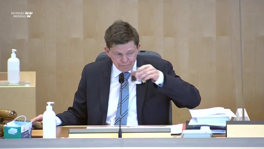 Stillbild från Beslut, Beslut