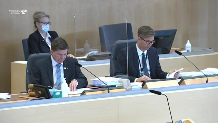 Stillbild från Beslut, Beslut