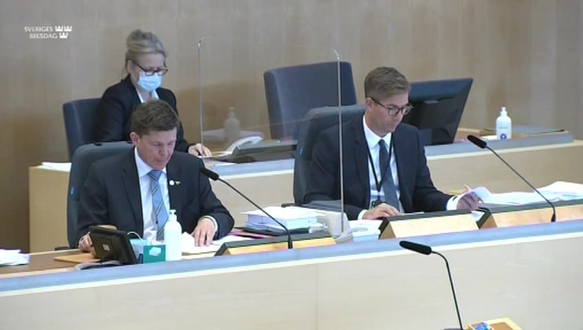 Stillbild från Beslut, Beslut