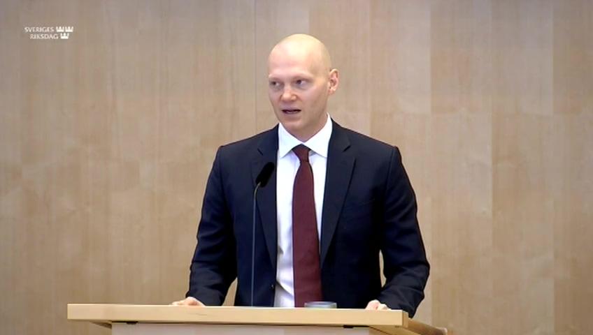 Stillbild från Debatt om förslag, Företag, kapital och fastighet