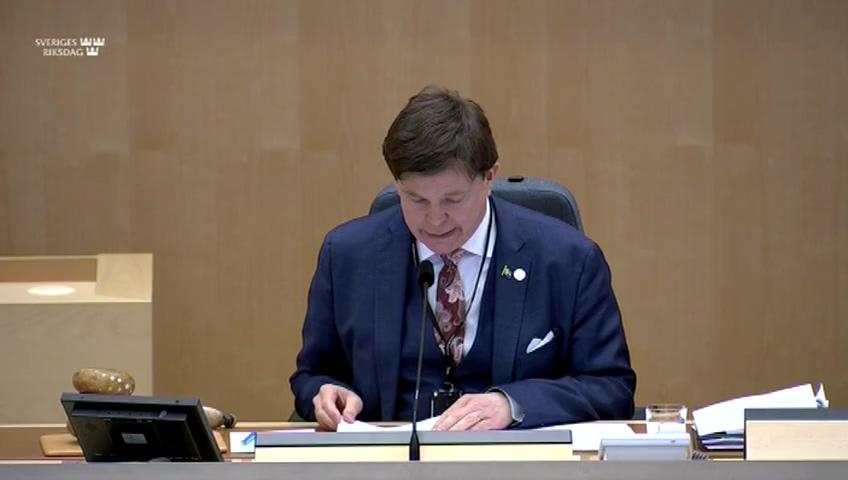 Stillbild från Debatt om förslag, Ändrade övergångsbestämmelser när det gäller medicintekniska produkter