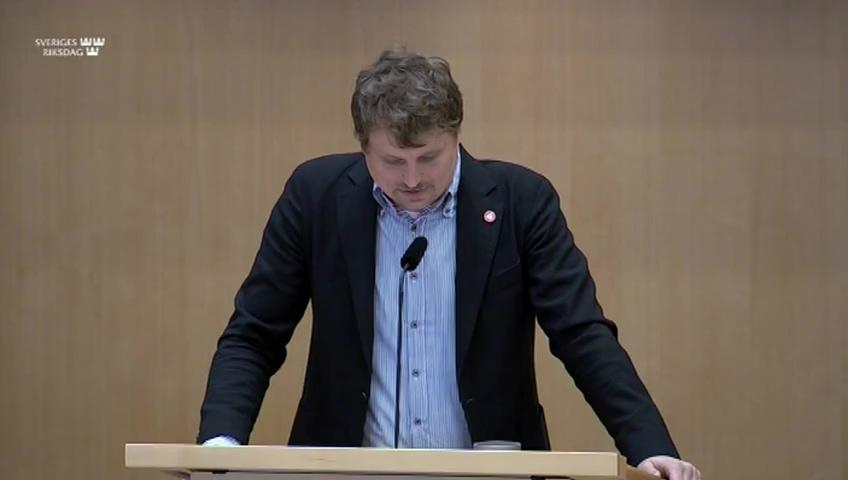 Stillbild från Debatt om förslag, Några frågor om rehabiliteringsersättning och vårdbidrag