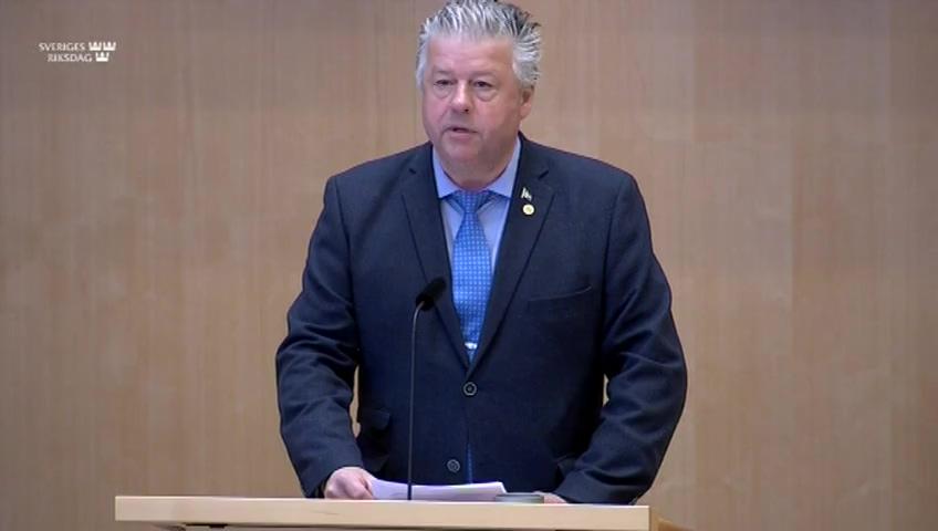 Stillbild från Debatt om förslag, Höjt tak för uppskov med kapitalvinst vid avyttring av privatbostad