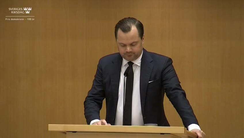 Stillbild från Debatt om förslag: Anpassningar av svensk lag till EU:s förordningar om Schengens informationssystem