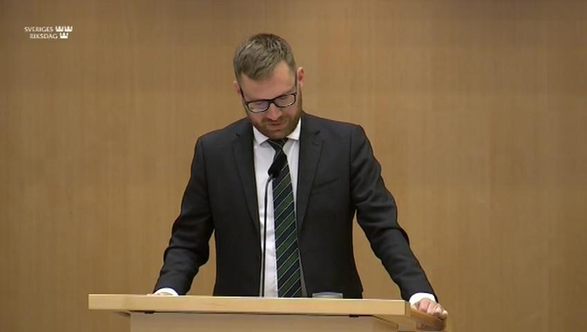 Stillbild från Debatt om förslag, En heltäckande tobaksbeskattning – för ökad tydlighet och enhetlighet