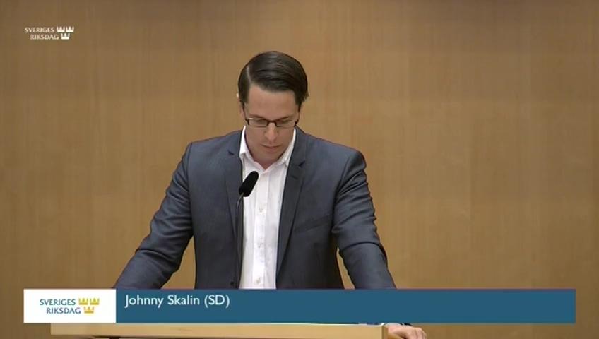 Stillbild från Debatt om förslag, Utökad befrielse från energiskatt för egenproducerad el