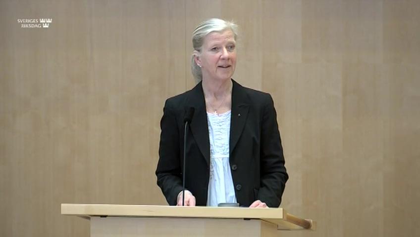 Stillbild från Debatt om förslag, Lärare och elever