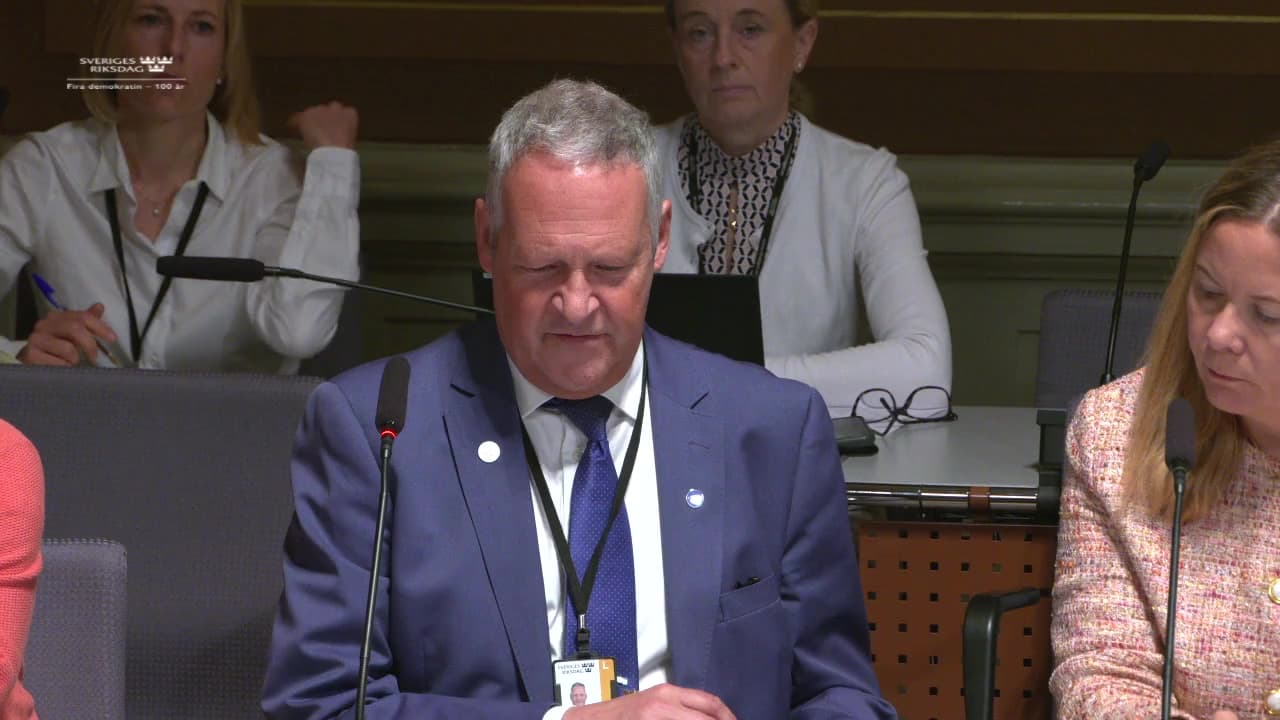 Stillbild från Öppet sammanträde, Öppet sammanträde i EU-nämnden