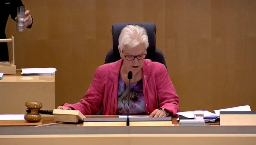 Stillbild från Debatt om förslag, Omedelbart omhändertagande av barn i vissa internationella situationer