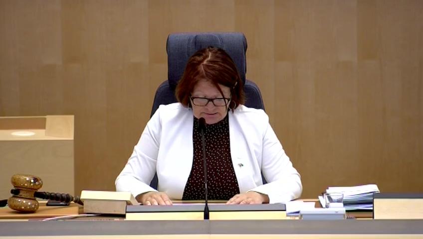 Stillbild från Debatt om förslag, Granskning av meddelande om att ytterligare stärka rättsstatsprincipen inom EU