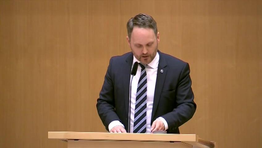 Stillbild från Debatt om förslag, Skatteförfarande och folkbokföring