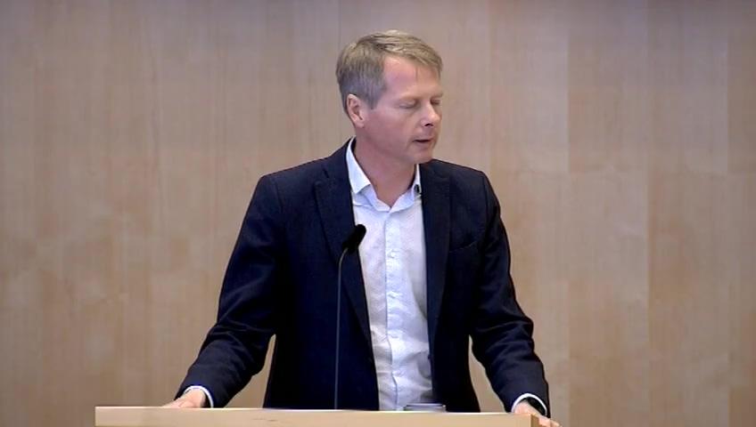 Stillbild från Debatt om förslag, Kulturskaparnas villkor