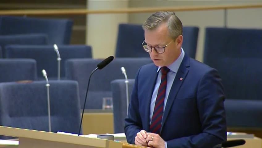 Stillbild från Interpellationsdebatt, Möjligheten att sälja biljetter via SJ online