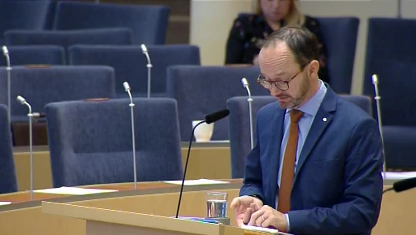 Stillbild från Interpellationsdebatt, Etablering av pråmtrafiken i Sverige