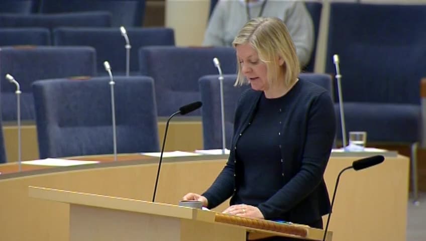 Stillbild från Interpellationsdebatt, Vägslitageavgift