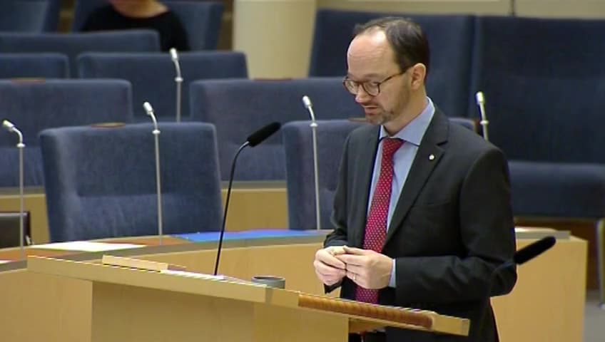 Stillbild från Interpellationsdebatt, Nya Ostkustbanan