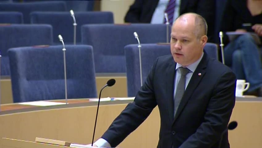 Stillbild från Interpellationsdebatt, Fler utbildningsplatser och nya polishögskolor