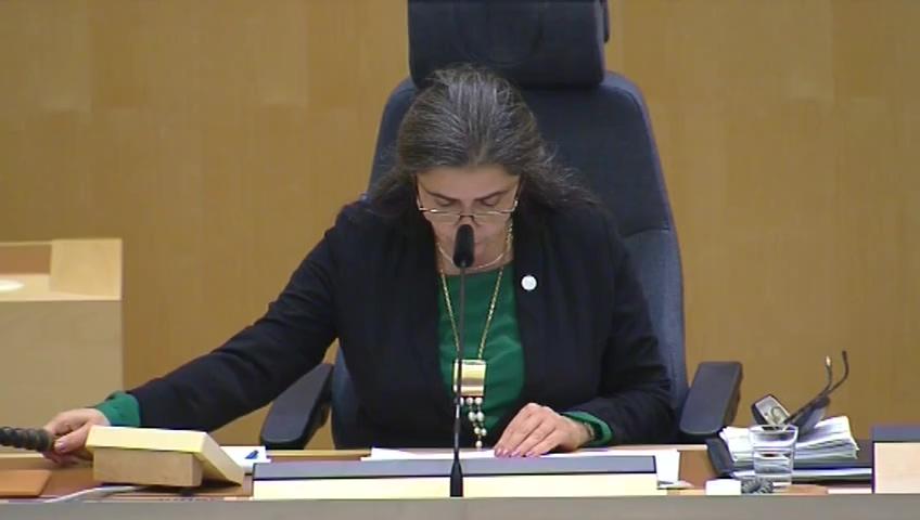 Stillbild från Debatt om förslag, Fortsatt giltighet av lagen om vissa register för forskning om vad arv och miljö betyder för människors hälsa