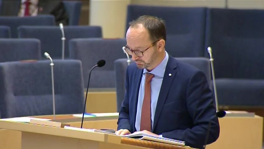 Stillbild från Interpellationsdebatt, Trafikplikt på flyglinjen Mora-Arlanda