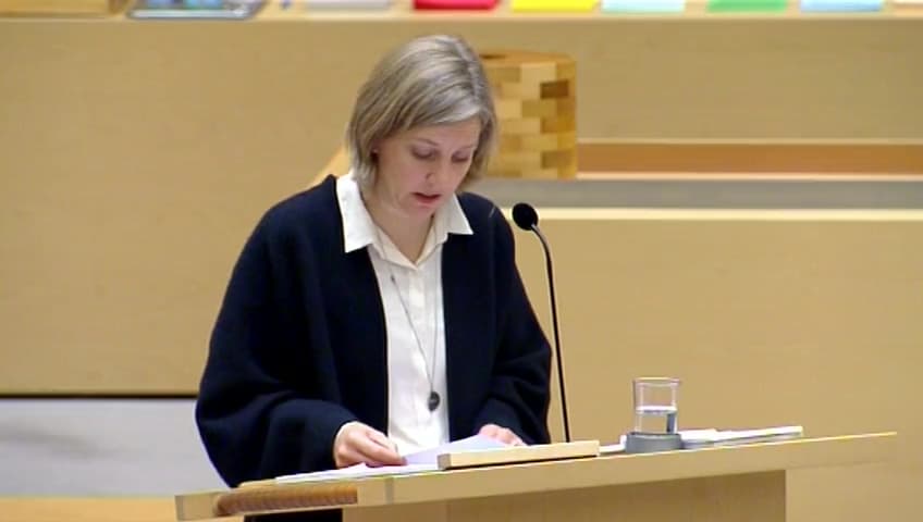 Stillbild från Interpellationsdebatt, Antalet vargar i Sverige