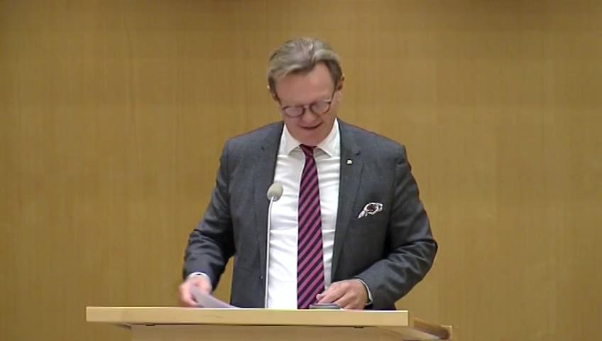 Stillbild från Debatt om förslag, Gymnasieskolan