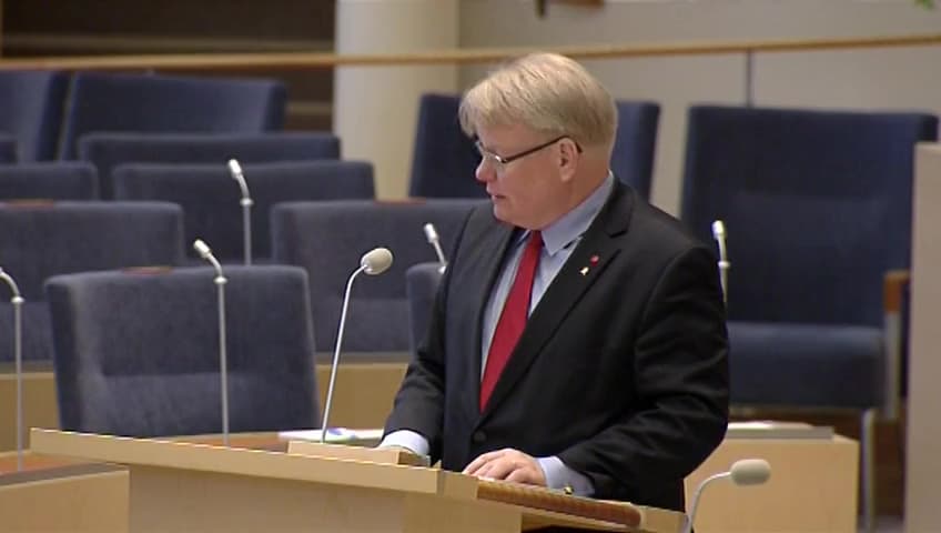 Stillbild från Interpellationsdebatt, Samförståndsavtalet om värdlandsstöd med Nato och kärnvapen